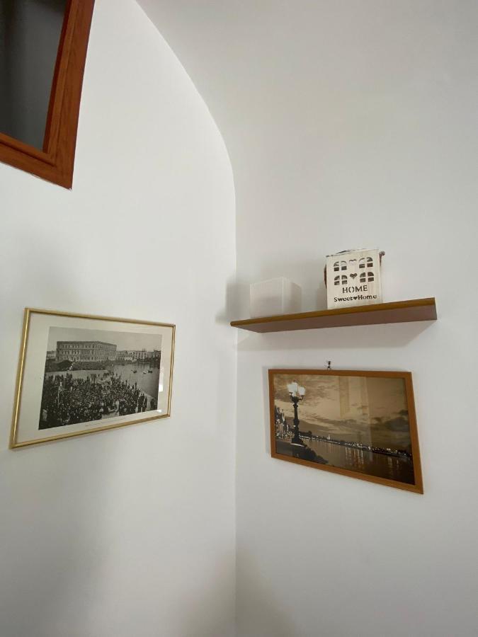 Home Sweet Home Rooms Bari Eksteriør billede